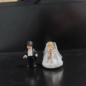 Hallmark Merry Miniatures Bride and Groom